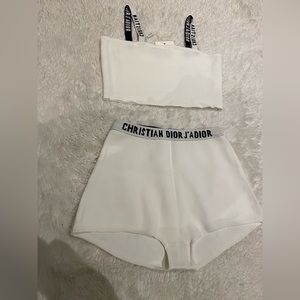 ✨WHITE SET ✨BRIEFS AND BRALETTE